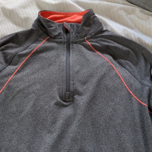 3 for $10 - Spalding Quarter Zip - Picture 3 of 7